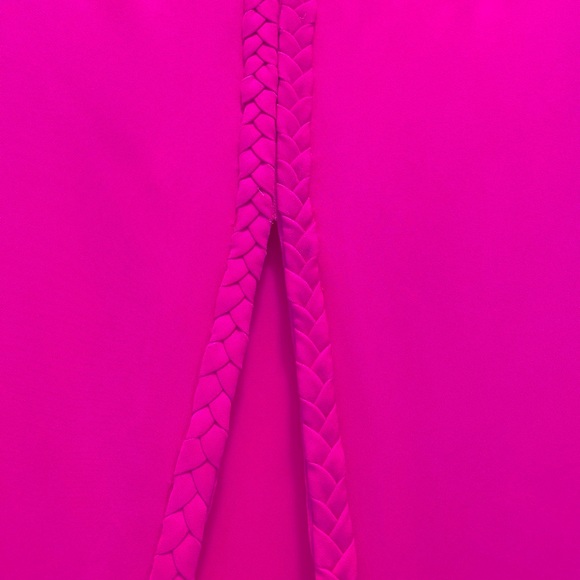 Dolce Vita Open Back Silk Top - Picture 3 of 5